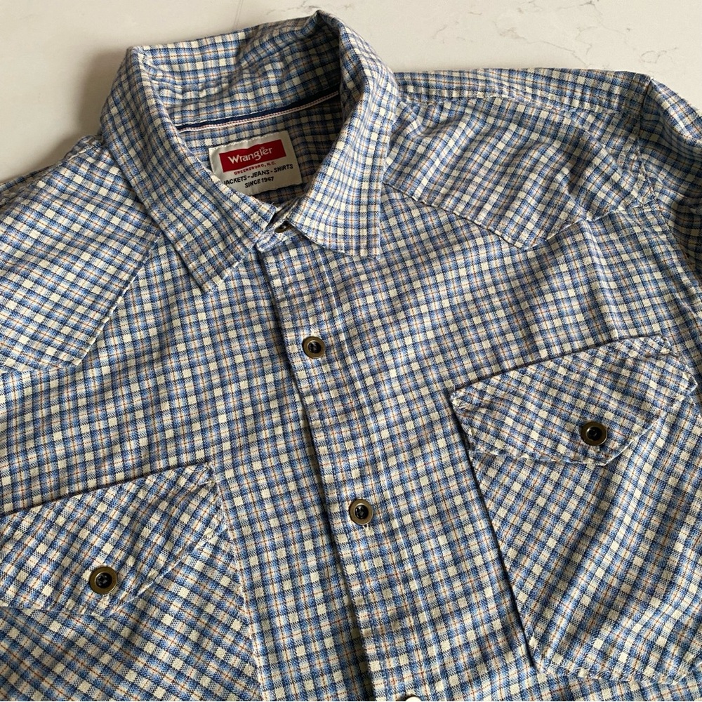 Wrangler western wear plaid button uo with metal buttons mens large‎